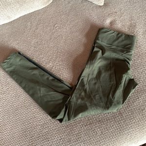 PINK_olive green and black leggings